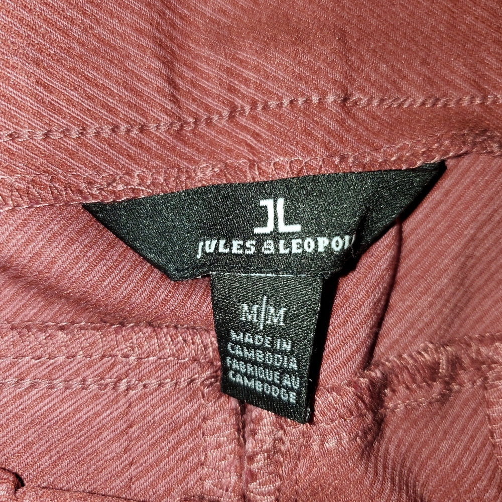 Pants - Picture 3 of 4